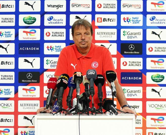 Ergin Ataman: "İ̇ngiltere Maçı Büyük Önem Taşıyor"