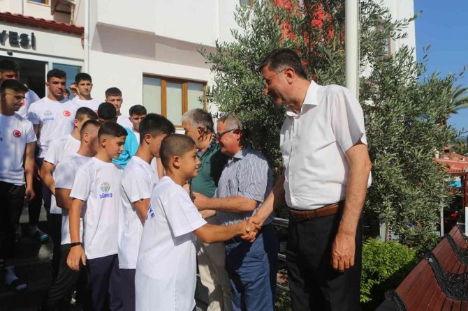 Kaş Belediye Spor Güreş Takımı Edirne’ye Uğurlandı