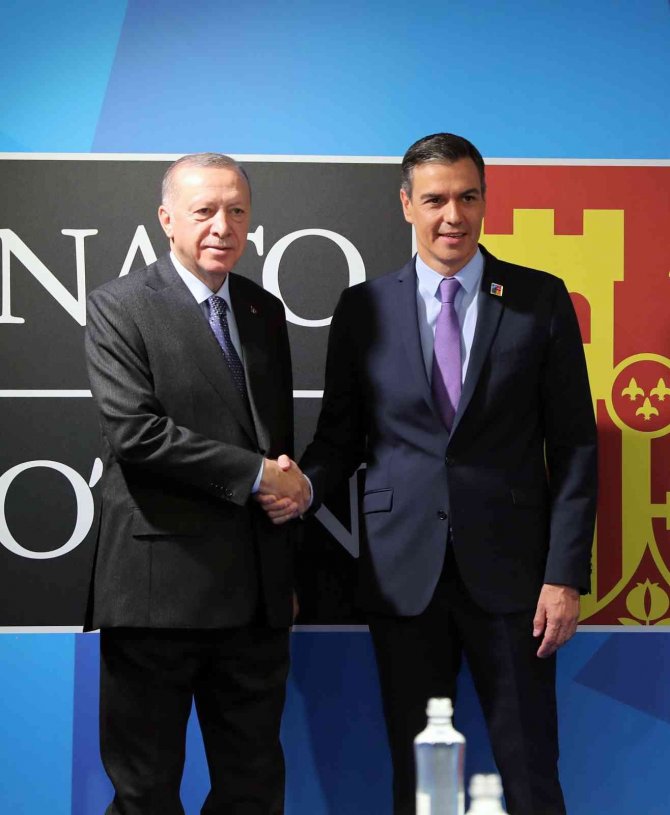 Cumhurbaşkanı Erdoğan, İ̇spanya Başbakanı Sanchez Görüştü