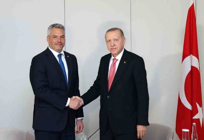Cumhurbaşkanı Erdoğan, Avusturya Başbakanı Nehammer İle Bir Araya Geldi