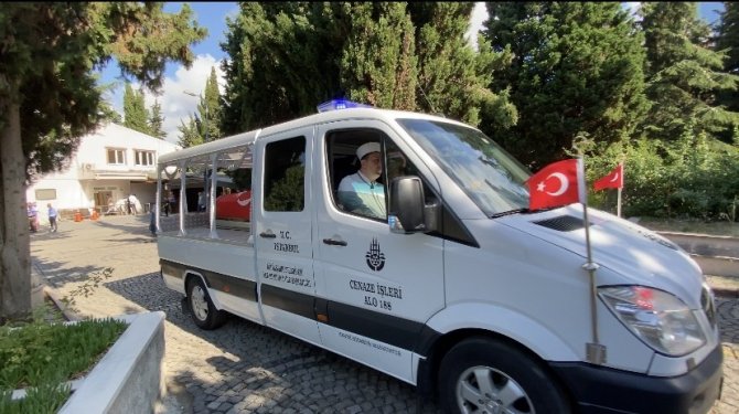 Arkın’ın Cenazesi Ailesi Tarafından Tören İçin Zincirlikuyu Gasilhanesi’nden Alındı