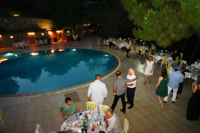 Prof Dr. Abdullah Soykan Turizmcilere ’İ̇da Madra Jeopark’ Çalışmaları Hakkında Bilgi Verdi