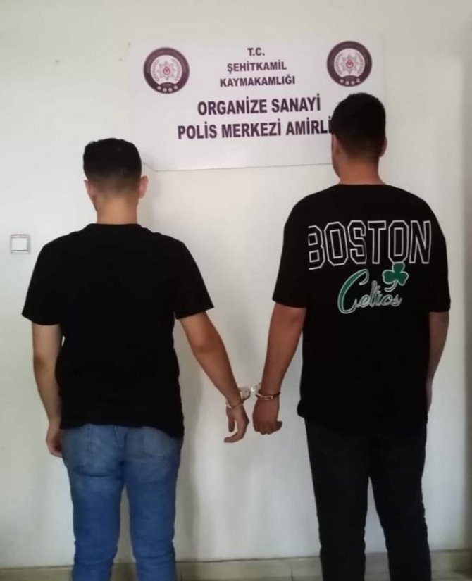 İ̇ş Yerinden Çuvalla Malzeme Çalan Hırsızlar Yakalandı