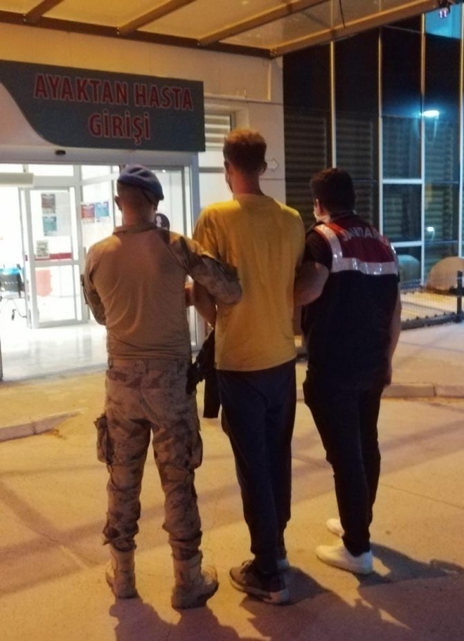 İ̇zmir’de Jandarmadan Terör Operasyonu: 5 Şüpheli Yakalandı
