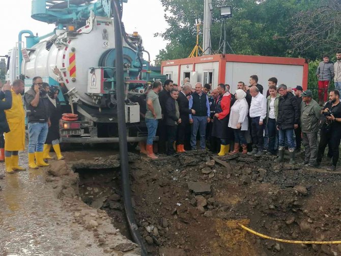 Büyükşehir Yol Bakımı Timi Düzce’de