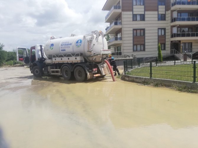 Sakarya Büyükşehir Ekipleri Bartın’da Selin İzlerini Siliyor