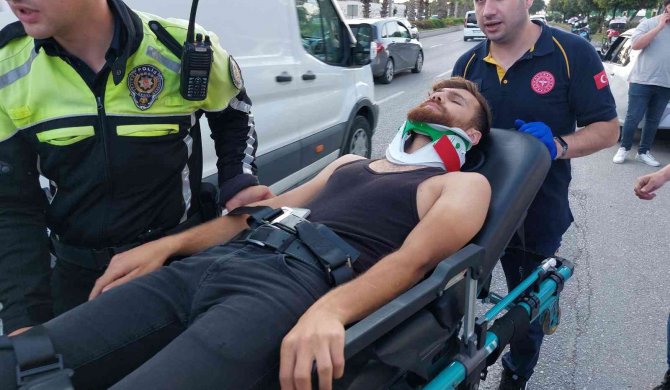 Samsun’da Motosiklet İle Otomobil Çarpıştı: 1 Yaralı
