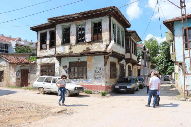 İ̇negöl’de Yüzey Araştırmalarında Sona Gelindi