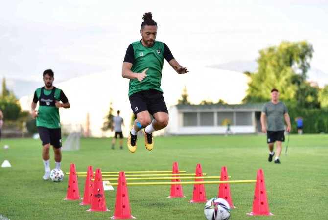 Denizlispor Yeni Sezon Öncesi Güç Depoluyor