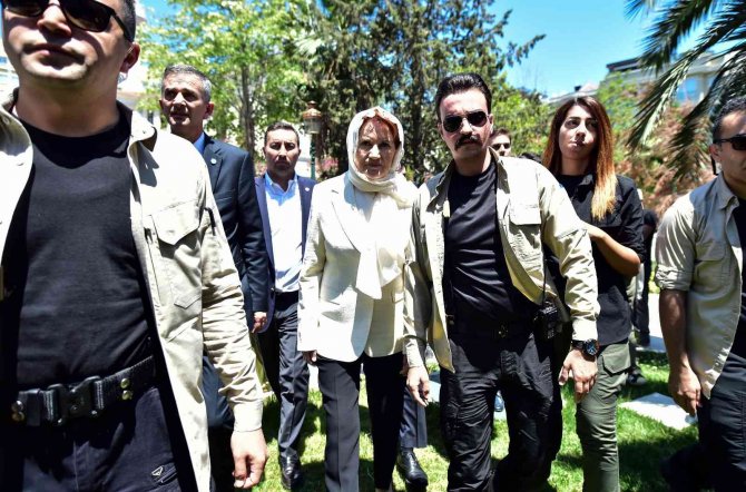 Cüneyt Arkın Son Yolculuğuna Uğurlandı