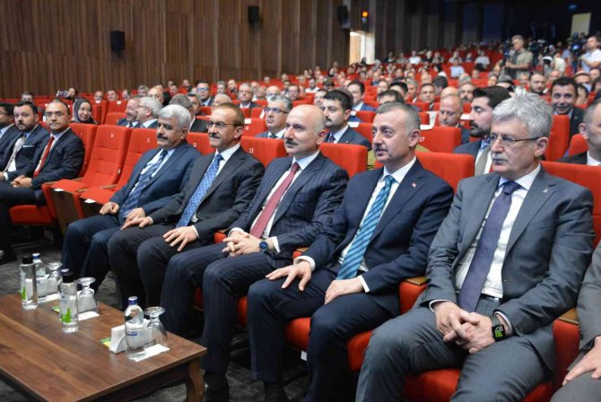 Bakan Adil Karaismailoğlu: "Lojistik Merkez Sayımızı 26’ya Çıkaracağız"