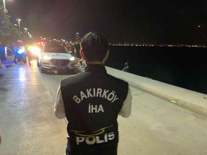 Bakırköy’de Polis Ekiplerinden Sıkı Denetim