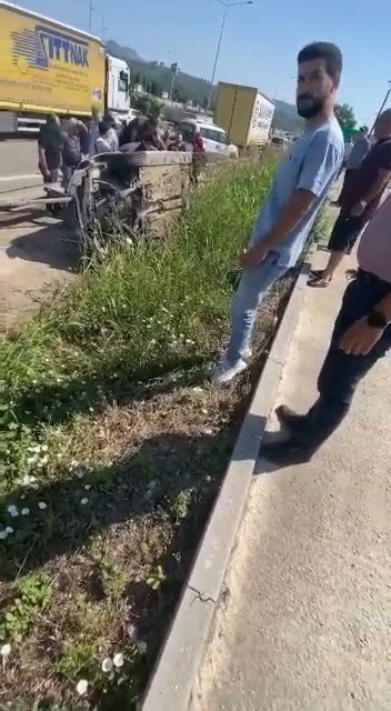 Bursa Otobanında Feci Kaza: 2 Yaralı