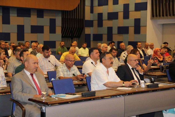 Karaca “Matbaa Sektörü Geleceğini Arıyor” Çalıştayında Konuştu