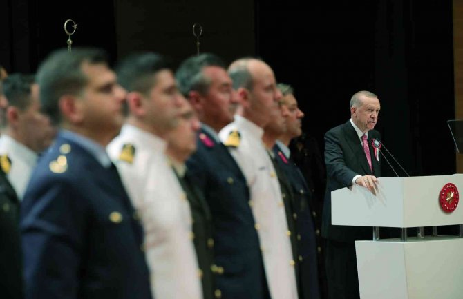 Cumhurbaşkanı Erdoğan: “Kabadayılığa Yeltenen Yunanistan’ın, Bir Asır Önceden İbret Almasını Tavsiye Ediyoruz”
