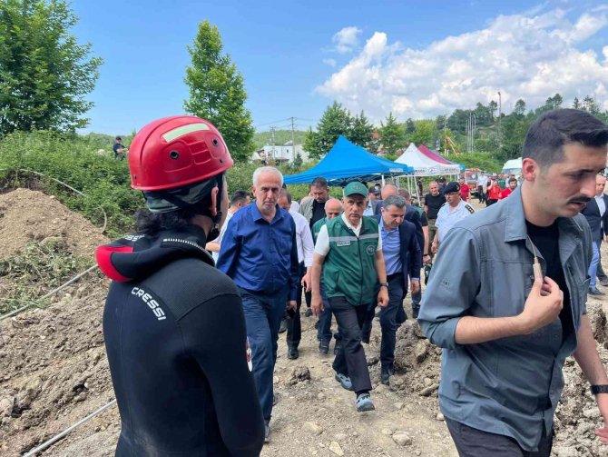 Bakan Kirişci Selin Vurduğu Düzce’de