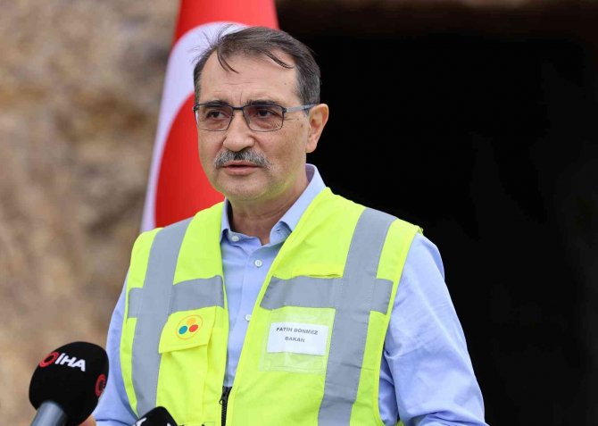 Bakan Dönmez, Dünyanın İkinci Büyük Rezerv Keşfinin Detaylarını Duyurdu: 694 Milyon Ton Nadir Toprak Elementi