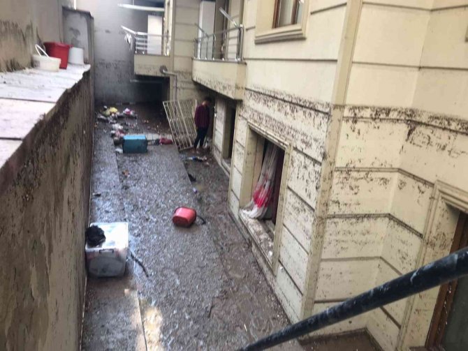 Başkent’te Sel Felaketinin Boyutu Günün Aydınlanmasıyla Ortaya Çıktı
