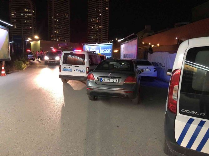 Gece Kulübüne Rezervasyonsuz Gelen Grup Dehşet Saçtı: 2’si Ağır 4 Yaralı