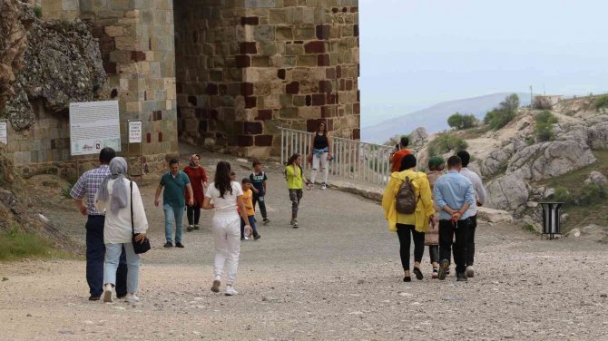İ̇l Kültür Ve Turizm Müdürü Demirdağ: “Elazığ’ın Önemli Bir Turizm Potansiyeli Var”
