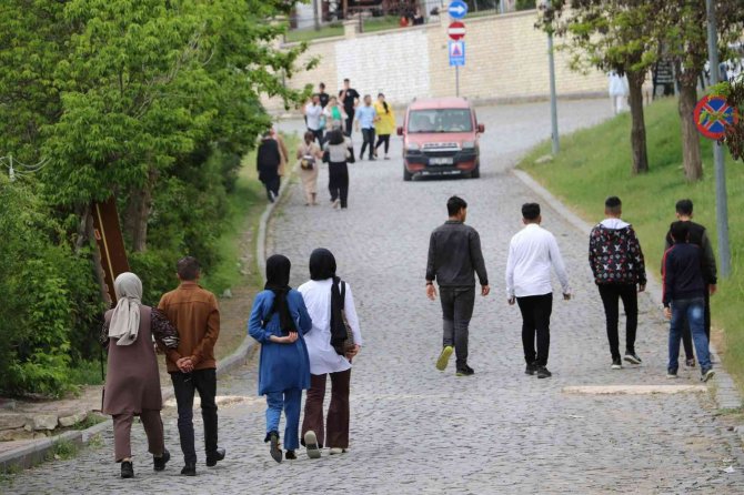 İ̇l Kültür Ve Turizm Müdürü Demirdağ: “Elazığ’ın Önemli Bir Turizm Potansiyeli Var”