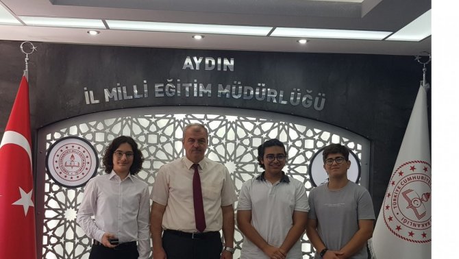 Lgs Türkiye Şampiyonları, Milli Eğitim Müdürü Okumuş İle Bir Araya Geldi