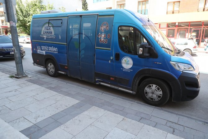 Denizli’de Mobil Sosyal Yardım Aracında Ücretsiz Psikolojik Destek Hizmeti