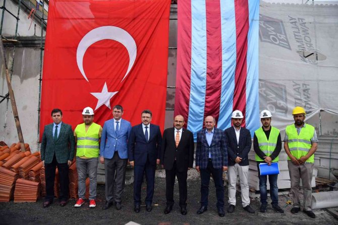 Başkan Genç, Vali Ustaoğlu’na Hasanpaşa Hamamı’ndaki Restorasyon Çalışmalarını Anlattı