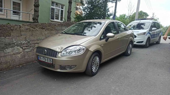 Otomobil İle Çarpışan Motosiklet Sürücüsü Yaralandı