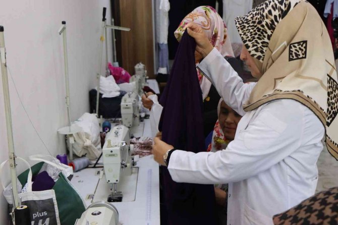 Şanlıurfalı Kadınlar Kadın Destek Merkezleri İle Daha Güçlü