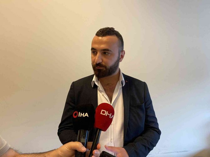 Şirket Yöneticilerinin Fotoğraflarını Eskort Sitelerinde Paylaşan Kadın Hakkında Yeni Suç Duyurusu