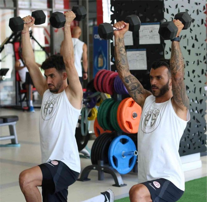 Antalyaspor, Yeni Sezon Hazırlıklarına Salonda Başladı