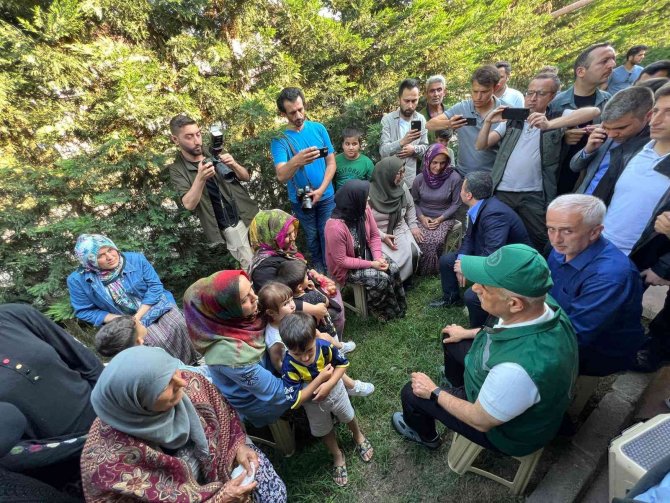 Bakan Kirişci: “Suyun Çekilmesiyle Hasar Tespiti Yapılacak”