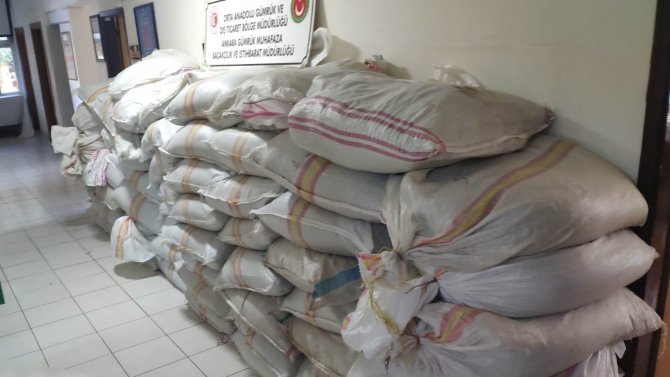 Ankara’da 3 Milyon 978 Bin Adet Doldurulmuş Makaron İle 2 Ton 875 Kilogram Kıyılmış Tütün Ele Geçirildi