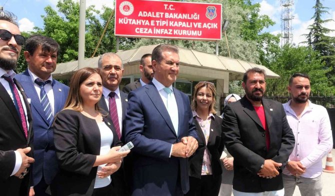 Sarıgül: "Nato’da İktidar ’Başarılı Olduk’ Diye Davul Zurna Çalmasın, Muhalefette Partileri De ’İktidar Başarısız Oldu’ Diye Sevinmesin"