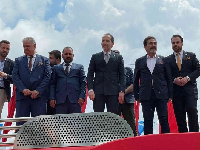 Yeniden Refah Partisi Genel Başkanı Erbakan: “50 Senelik Milli Görüş Tarihi Efsane Hizmetlerle Doludur”
