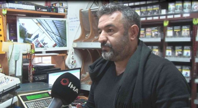 Sele Kapılan Çocuğu Esnaf Kurtardı