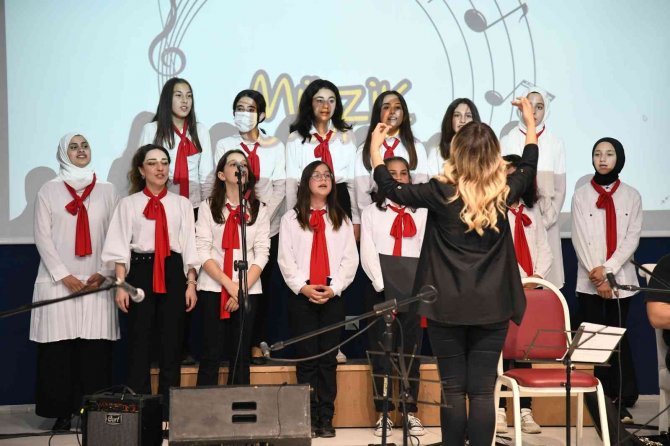 Başiskele Belediyesi Müzik Okulları’ndan Sezon Finali