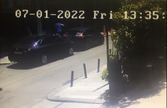 Beyoğlu’nda Fransız Turist Kaldığı Otelin 8’inci Katından Aşağıya Düştü