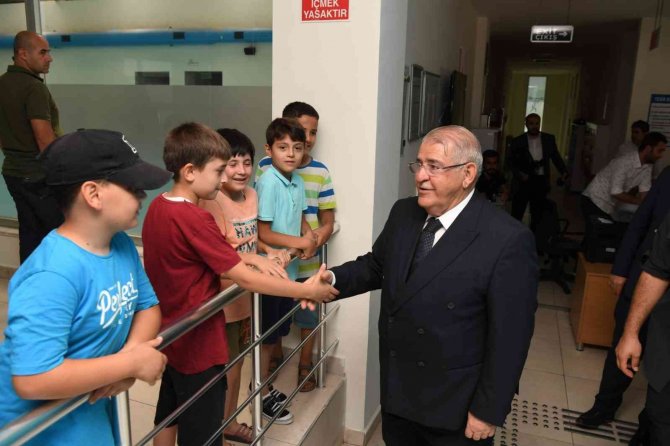 Onikişubat’ın 7 Havuzunda 4 Bin Çocuk Yüzme Öğrenecek