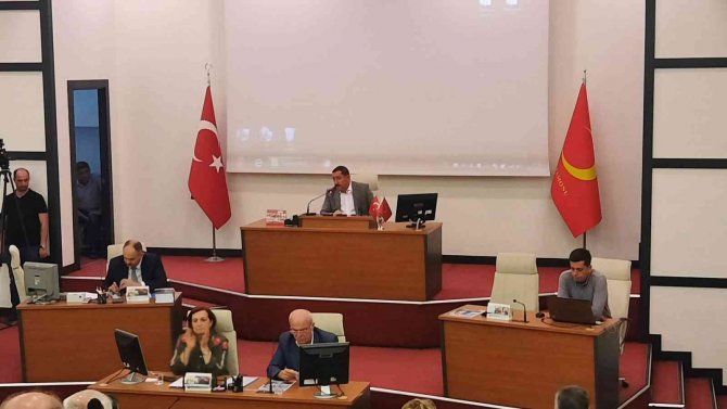 Başkan Vidinlioğlu Vatandaşları Uyardı: “2 Gün Suyu İçmek İçin Kullanmayın”
