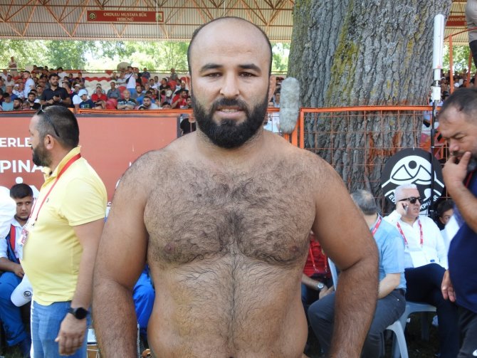 54 Başpehlivan Er Meydanı’nda Kol Bağladı