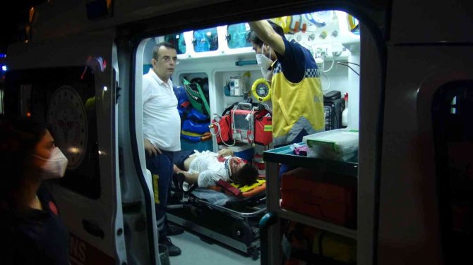 Kontrolden Çıkan Otomobil Takla Attı: 1’i Ağır 4 Yaralı