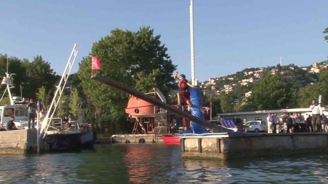 Beykoz Sahili Nostaljik Su Sporları Festivali’yle Renklendi