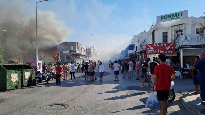 Bodrum’da Fırın Yangını İşyerleri Ve İkametlere Sıçradı
