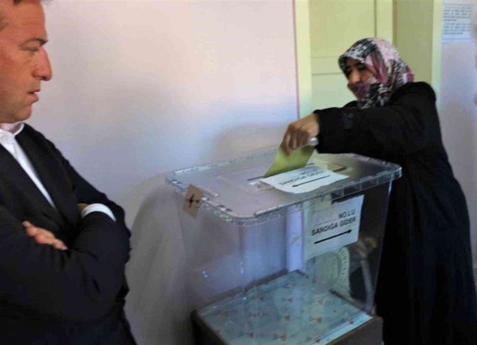 Yeniden Belde Oldu, Vatandaşlar 8 Yıl Sonra Sandığa Gidiyor