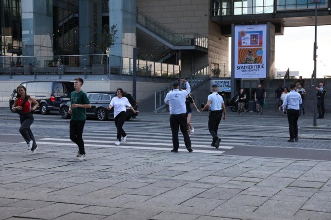 Danimarka’da Avm’de Silah Saldırı