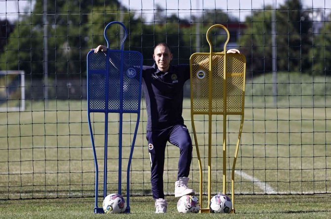 Emre Mor: "Türkiye’de Oynamak İstediğim Tek Kulüp Fenerbahçe’ydi"
