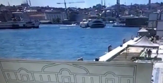 İ̇stanbul Boğazı’ndaki Vapur Kazası Kamerada