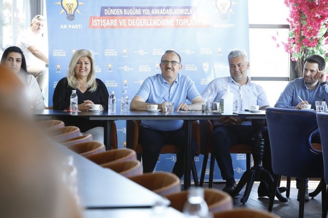 Ak Parti İ̇zmir’in “Vefa Buluşmaları” 100 Bin Kişiye Ulaştı